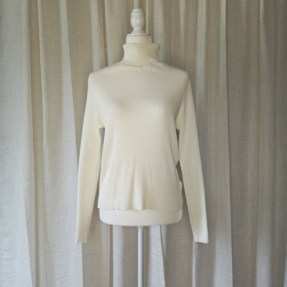 Cream/White Ribbed Turtleneck Long Sleeve Top